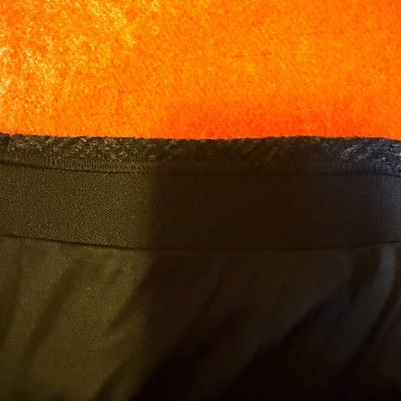 Uniqlo dark gray women wool blend flare skirt NWT - Picture 5 of 10